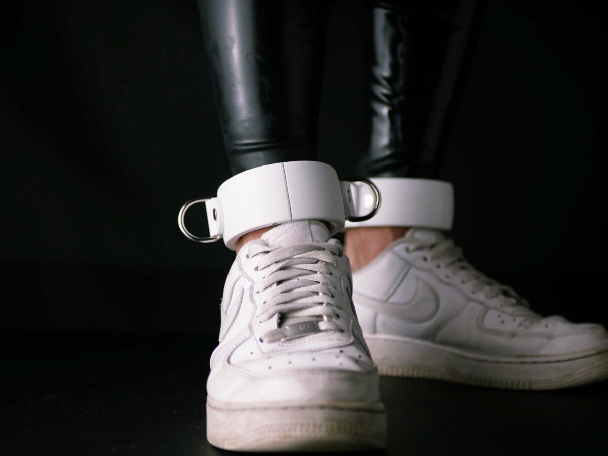 Ankle cuffs CLASSIC