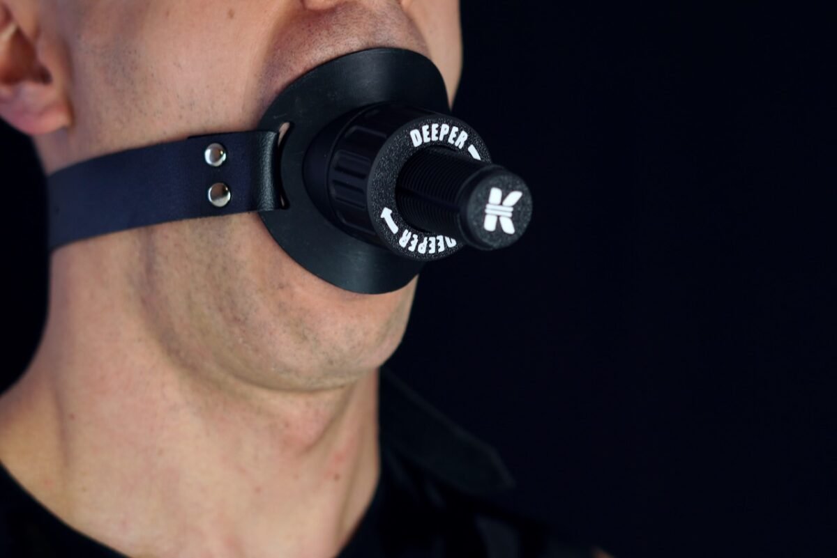 Deep Throat Trainer (Add-on)