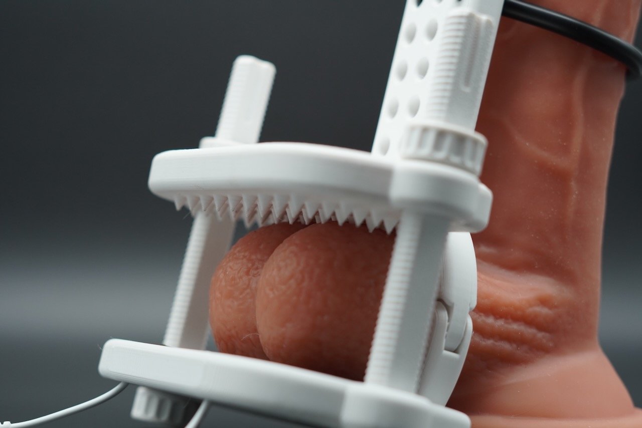 Estim BALL CRUSHER & COCK PLANK - Image 4